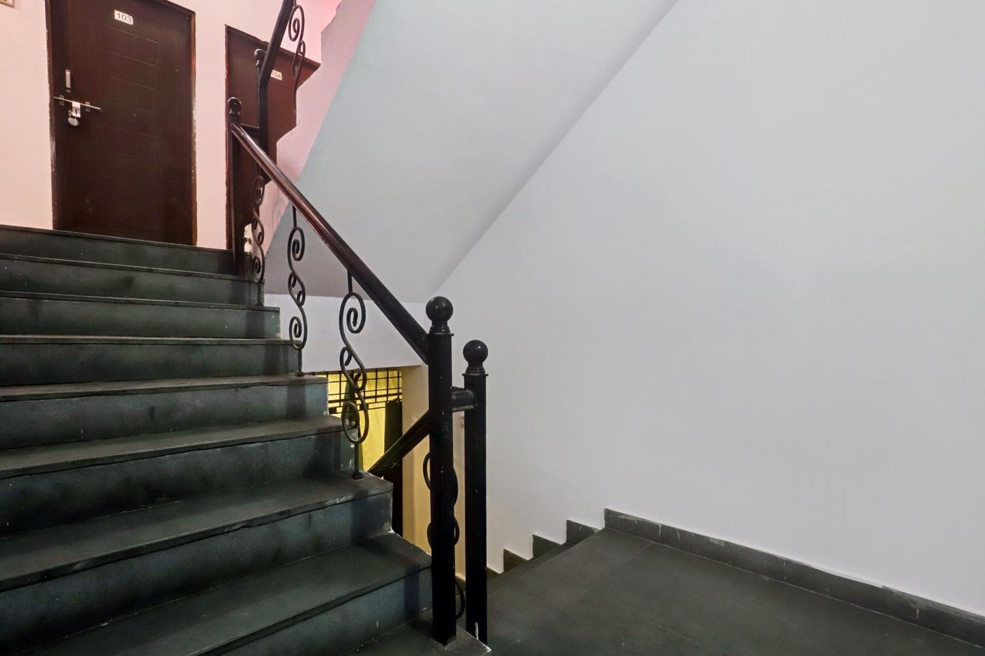 Hotel O Royal Stay Inn Royal Stay Inn Nagpur Buitenkant foto